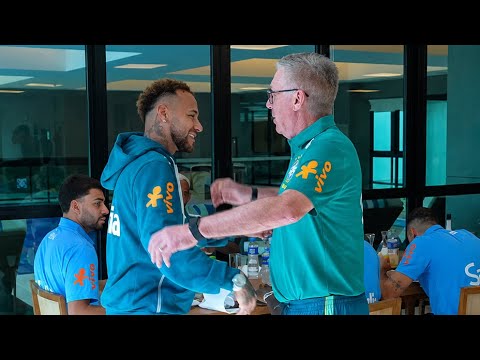 CHEGADA DA SELEÇÃO! NEYMAR E ANCELOTTI SE ENCONTRAM! INÍCIO DA PREPARAÇÃO NA GRANJA PARA A COPA! thumbnail