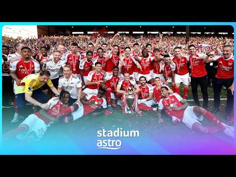 FULL TROPHY PRESENTATION: Arsenal lift the Premier League trophy for the first time in 22 years thumbnail