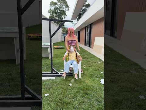 Adivina el emoji #comedy thumbnail