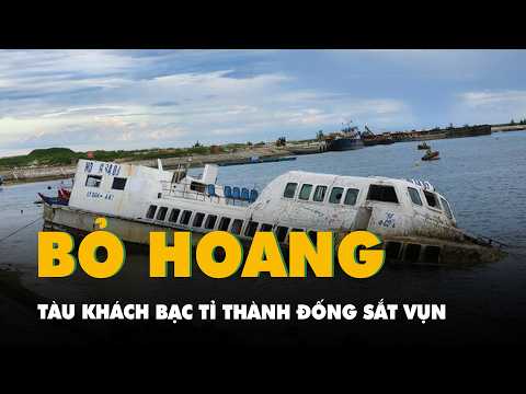 Tàu khách bạc tỉ thành đống sắt vụn giữa vũng neo đậu Lý Sơn thumbnail