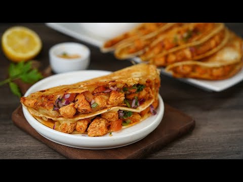চিজি চিকেন কেসাদিয়া | Ultimate Cheesy Chicken Quesadilla Recipe | Easy Crispy Mexican Snack Bangla thumbnail