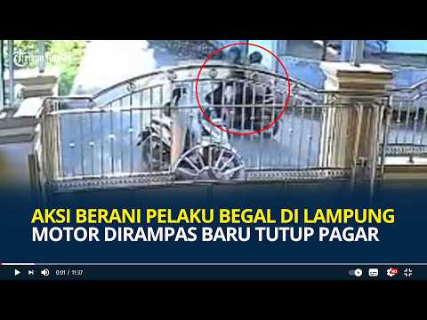 CCTV Aksi Berani Pelaku Begal di Lampung, Motor Dirampas saat Korban Baru Tutup Pagar Rumah thumbnail