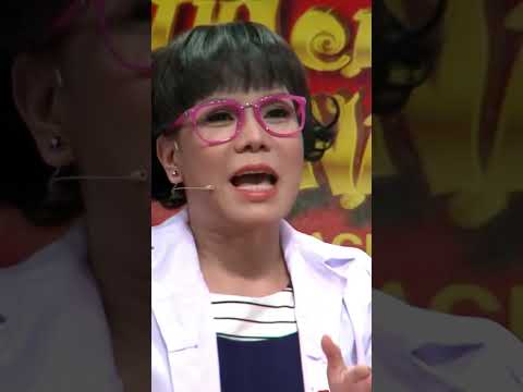 Trấn Thành - Việt Hương "mệt mệt trong người" khi "chính quyền" ập lên sân khấu | DQC Short thumbnail