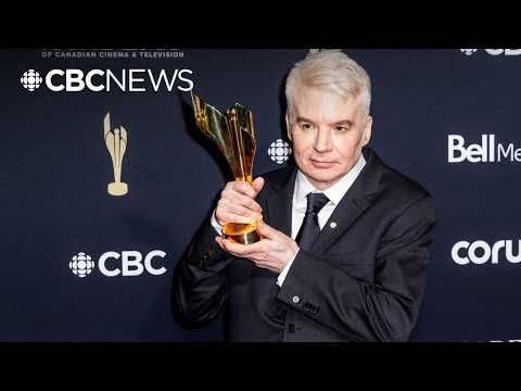Mike Myers says he'd 'be nothing without' Canada in tearful Canadian Screen Awards speech thumbnail