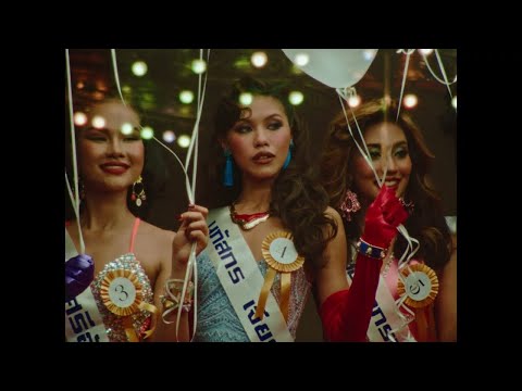 YOUNGOHM - ไฟกลางคืน (Official Video) thumbnail