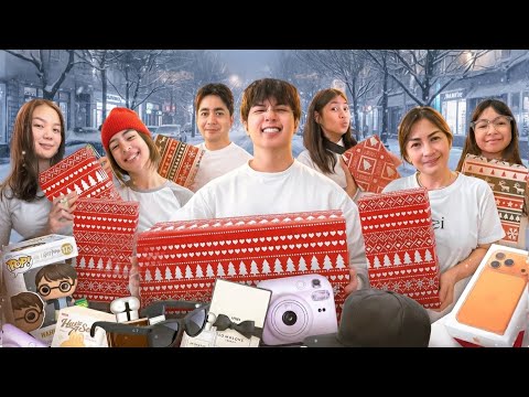 Family Christmas Gifts Opening In CANADA!! (2025) thumbnail