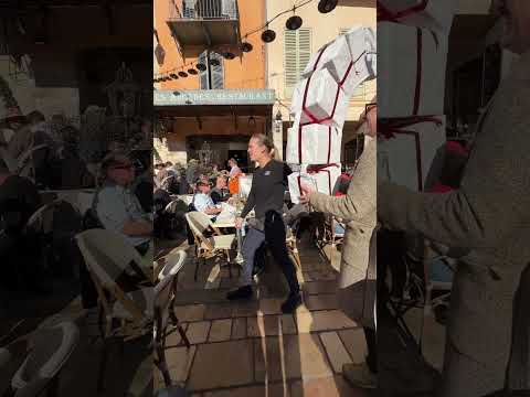 Pressies for the people! -Julien Magic #gifts #funny thumbnail