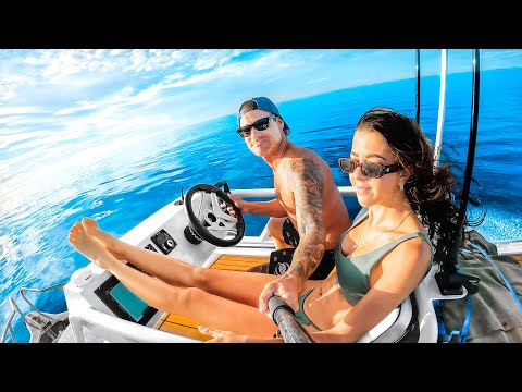 Boat Camping With My Girlfriend (Catch And Cook) thumbnail