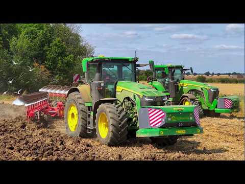 Ploughing in the UK: Two John Deere 8RX410 + 9 Furrow Ploughs & 9RX640 w/ Vaderstad RexiusTwin Press thumbnail