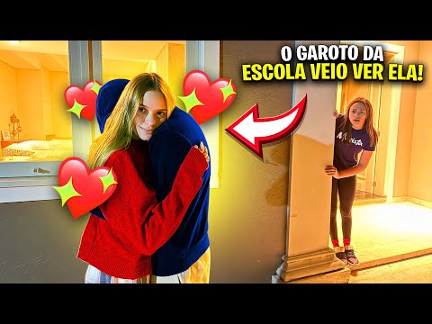 O GAROTO DA ESCOLA APARECEU NA CASA DE MANU MAIA E ELA NÃO ESPERAVA!! thumbnail