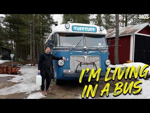 I'M LIVING IN A BUS thumbnail
