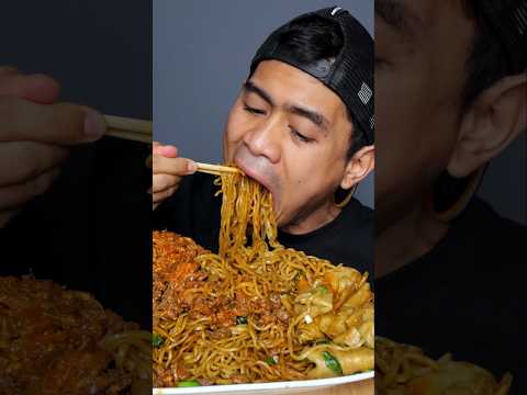 Mukbang 10 bungkus mie ayam yamin pake bakso thumbnail