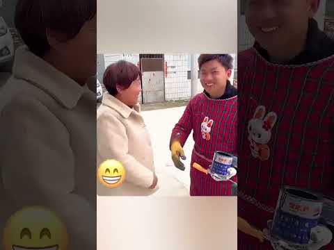 🎨🐱 رجل حوّل صندوق الكهرباء إلى كنز سحري… والنتيجة أذهلت المدينة! 😱✨ thumbnail