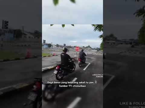 JPJ test core.? Cikgu yang mengajar ni pun lahaii.? thumbnail