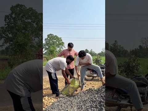 Wait for end 😁 #rodkagaddha #rod #friends #socialwork #newthought #harshpushptode #emotional thumbnail