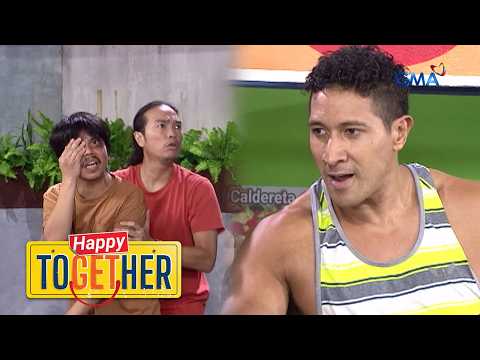 Happy ToGetHer: Protective bunso, hindi pinalusot ang manliligaw ng ate! (YouLOL) thumbnail