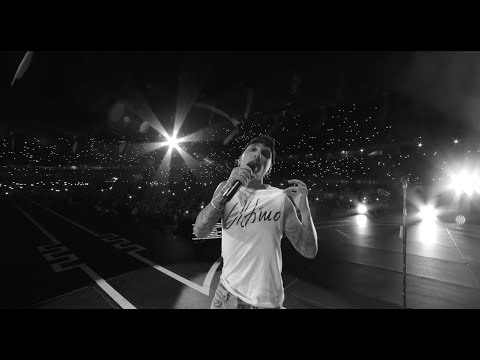 Ultimo - BELLA DAVVERO (Live Stadio San Nicola, Bari, 23 luglio 2025) thumbnail