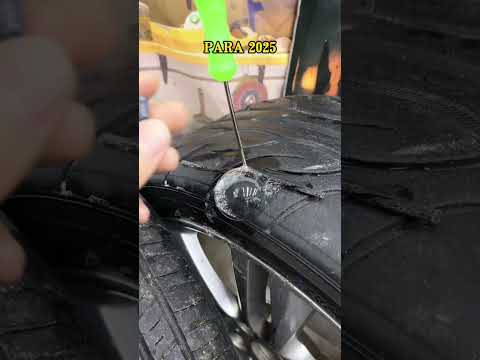 🔧 ¡Un pequeño clavo, una solución ENORME!Repara tu neumático en segundos — sin taller, sin mecánico🚗 thumbnail