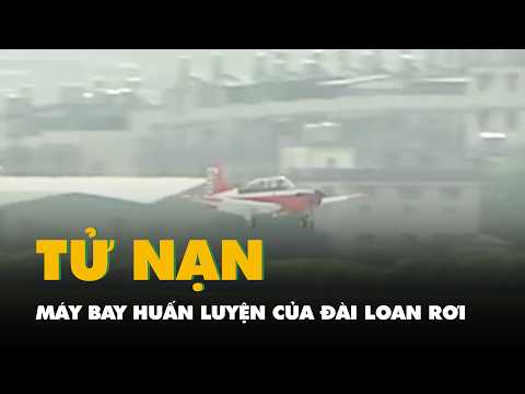 Hiện trường máy bay huấn luyện của Đài Loan rơi khiến hai phi công tử nạn thumbnail