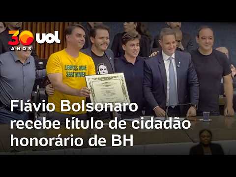 Flávio Bolsonaro recebe título de cidadão honorário de Belo Horizonte; veja o momento thumbnail