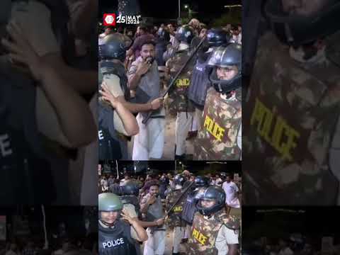വിദ്യാർഥികളല്ല തനി ഗുണ്ടകൾ! കൈരളി ന്യൂസ് റിപ്പോർട്ടറെ ആക്രമിക്കാൻ ശ്രമിച്ച് KSU പ്രവർത്തകർ | SFI thumbnail