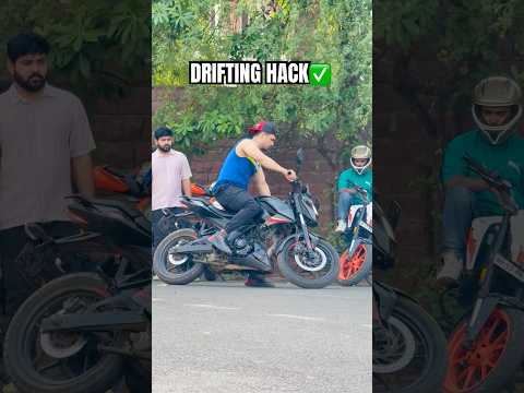 How to start BIKE DRIFT?? #farazstuntrider #biker #bike #hayabusa #pulsarn160 thumbnail