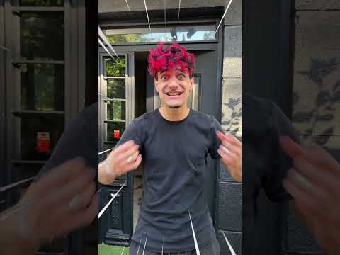 JUGAMOS UN ESCONDITE Y EMPIEZA EL APOCALIPISIS ZOMBIE! thumbnail