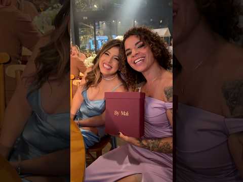 O casamento era da Ju mais quem ganhou foi eu 🙈😍 gratidão Maisa Soares pelo carinho ameiiii 😍 thumbnail