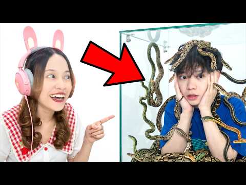 Masukin Temanku ke Kandang Ular! thumbnail