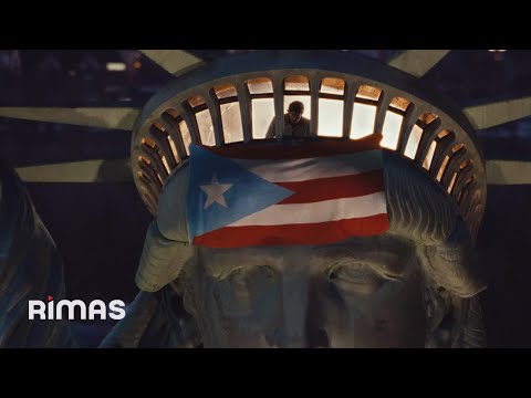 BAD BUNNY - NUEVAYoL (Video Oficial) | DeBÍ TiRAR MáS FOToS thumbnail