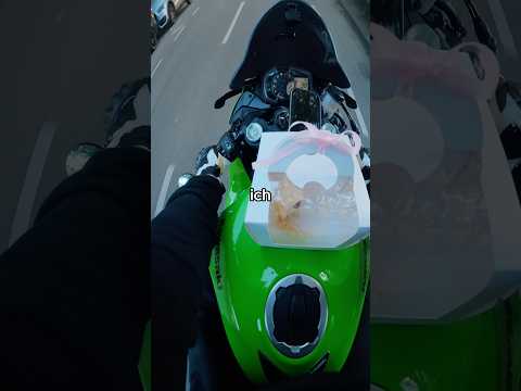 hier ist dein pilates kuchen 😭 #motorrad thumbnail