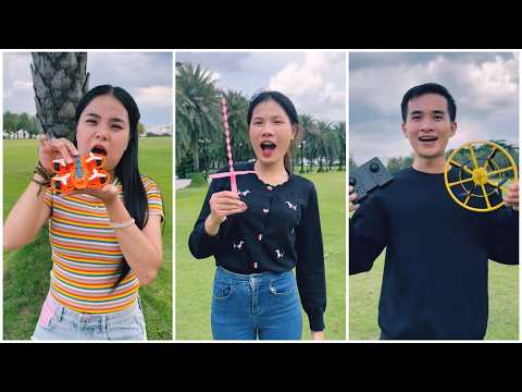 Noob & Hacker Flying Toys 🚁🪂🤩 thumbnail
