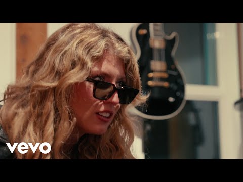 Dasha - She's So Gone (From "Main Street Country") thumbnail