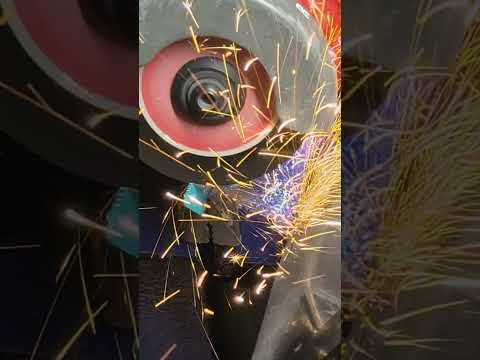 Miwaukee saw, sharpness test! #fyp #knife #satisfying #knifesharpening #kitchenhacks #knifesharpener thumbnail
