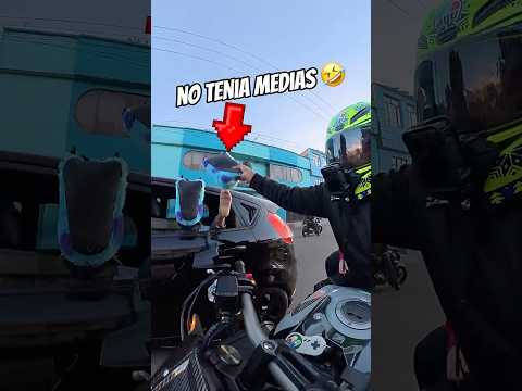 Le quite la pantufla ? #biker #viral #diversion #humor #motosiklet thumbnail