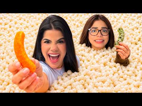 ENCUENTRA EL CHEETO REAL en la PISCINA DE CHEETOS FALSOS thumbnail