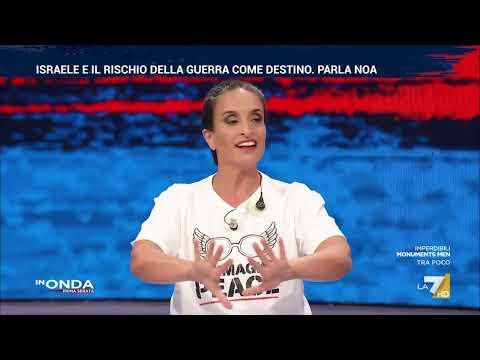 La cantante israeliana Noa: "Netanyahu è folle, dovrebbe finire i suoi giorni in carcere" thumbnail