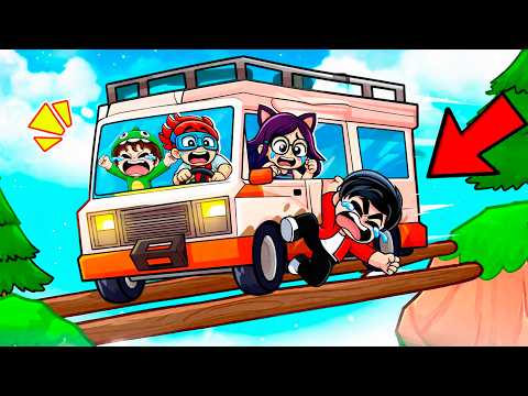 TUVIMOS UN ACCIDENTE EN CASA RODANTE Y NOS OCURRE LO PEOR EN ROBLOX 😭 🚌 | Karim Juega thumbnail