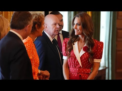 Princess Kate stuns in love-heart red dress thumbnail