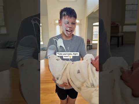 Raising two kids: chaos and fun😂#RaisingTwoKids #Siblings #FamilyChaos #ParentingLife #relatable thumbnail