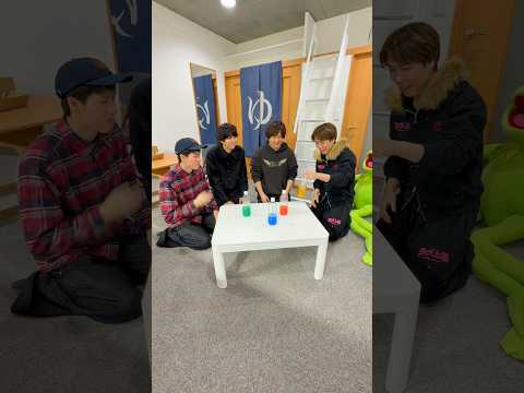 ペットボトルフリップ4人連続チャレンジ thumbnail