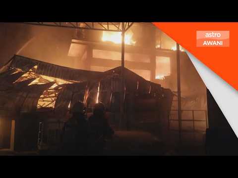 Kilang kayu di Putra Perdana terbakar 80 peratus thumbnail