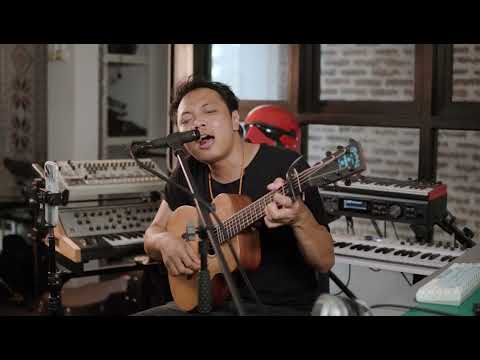 WONDERWALL - OASIS | FELIX IRWAN acoustic cover on Spotify & Apple Music thumbnail