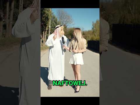 JANUSZ ZOSTAJE SZEJKIEM 😏🤣 #kabaret #skecz #paliwo #janusz #humor thumbnail