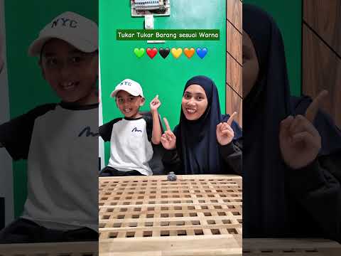 Tukar tukar barang sesuai warna #funny #gaming #tukarhadiah thumbnail