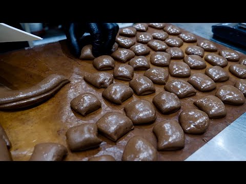 두바이 디저트 종결판! 신박함으로 대박터진 카다이프 폭탄 두쫀쿠, 108겹 식빵, 수건케이크 | So Unique! Crazy Viral Korean Dubai Desserts thumbnail
