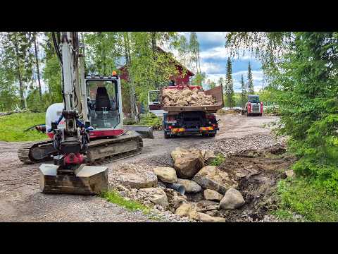 Building a Driveway Over Muddy Ground thumbnail