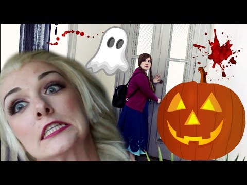 ELSA'S NEW *SCARY* HAUNTED HOME | FROZEN thumbnail