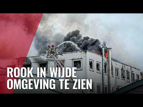 Veel rook bij grote brand bedrijfspand Diemen thumbnail