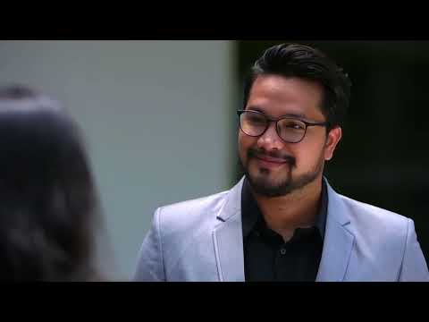 [CLIP] Cinta Bukan Kristal: Ep 4 - I Lagi Beruntung Dapat Dia Sebagai Suami | Tonton thumbnail